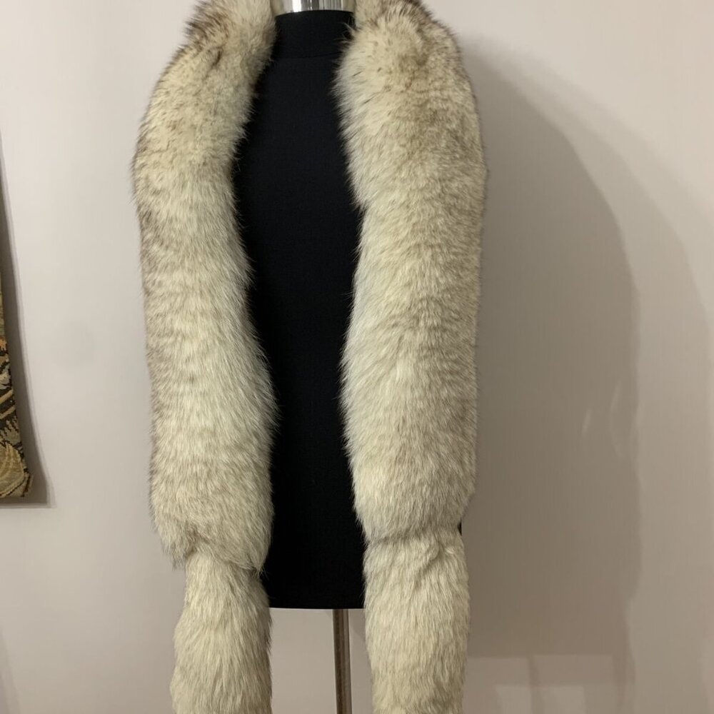 Priced to sell! real FOX Fur Boa-hard to find one as gorgeous as this one!
